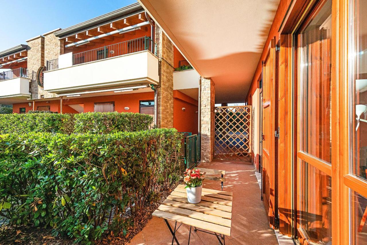 Residence Sole T29 Apartment By Wonderful Italy Sirmione Exterior photo